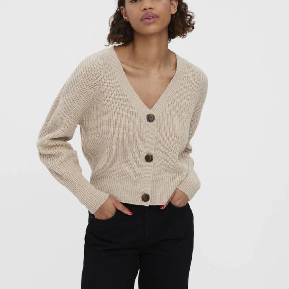 Vero Moda V-Neck Cuff Cardigan (New with tag)